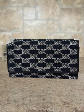 Michael Kors Large Zip Around Wallet Crossbody Bag Silver Black Metallic Logo